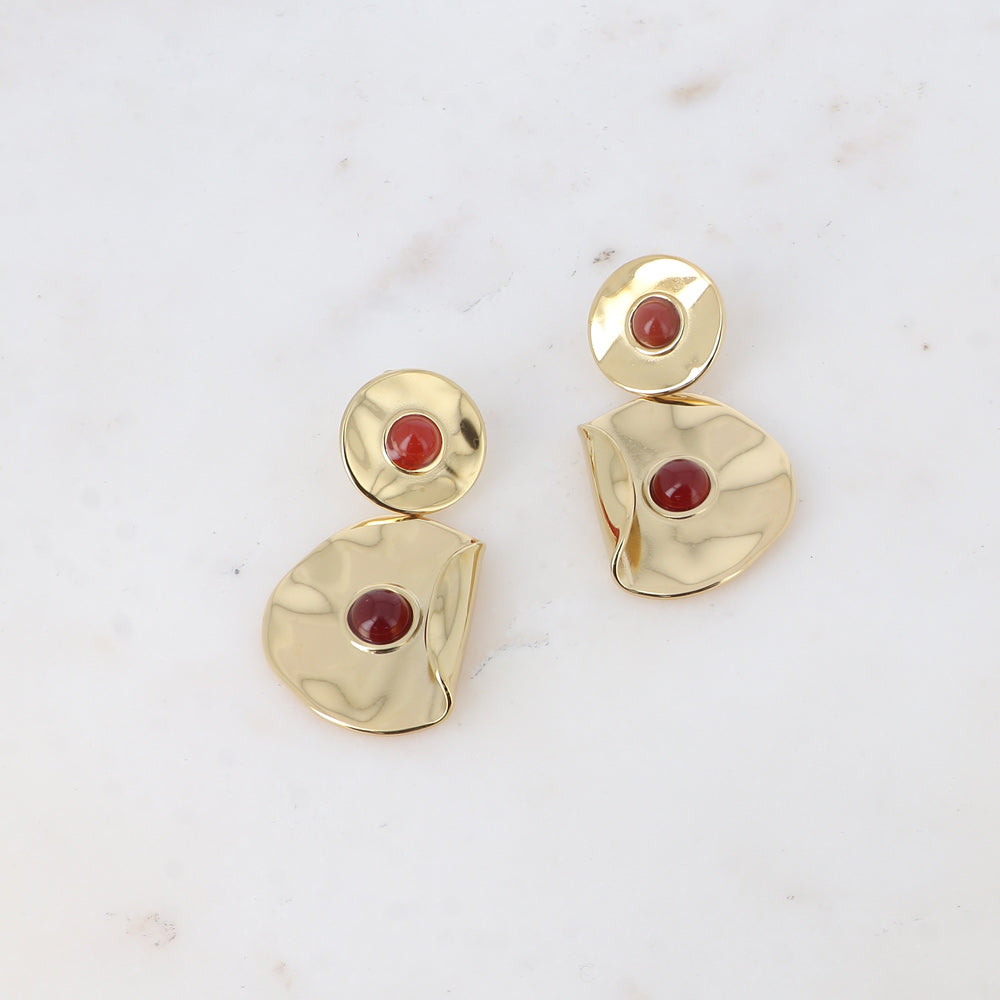 Boucles pendantes double pièce ronde recourbée et martelée avec pierre naturelle caroline