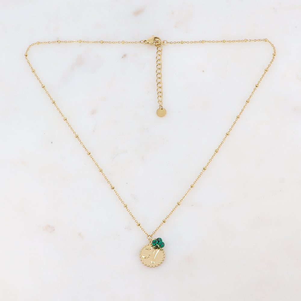 Collier avec 3 petites perles en pierres naturelles et pampille graphique