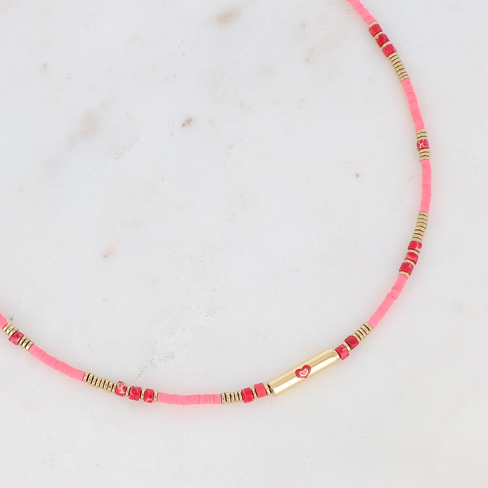 Collier doré avec coeur en émail rouge et pierres Jaspes impérial rouge