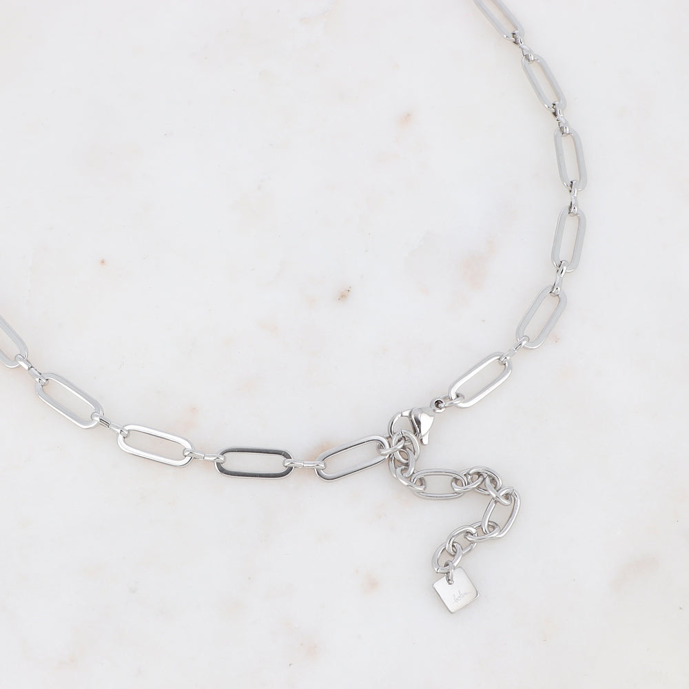 Collier avec anneau strassé